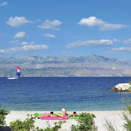 1 Bedroom Pet Friendly Apartment In Bol Bol